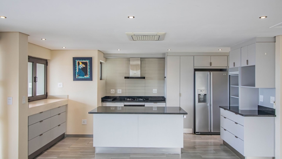 3 Bedroom Property for Sale in Winterstrand Eastern Cape